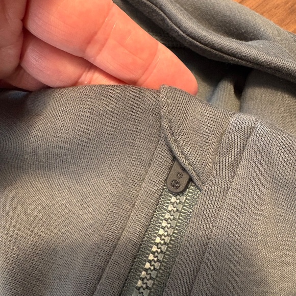 Gaiam soft zip neck sweatshirt - size XS - Picture 9 of 9